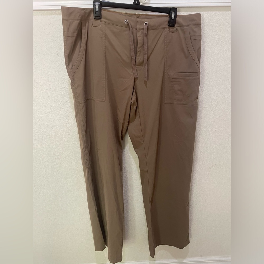 Lucy Flex women’s tan activewear pants New NWT XL Tall